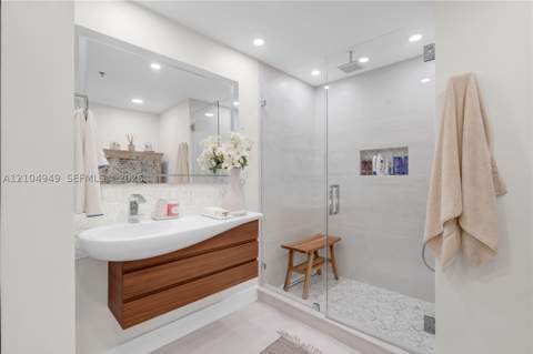 808 Brickell Key Dr 1006, Miami FL - photo 22 of 42