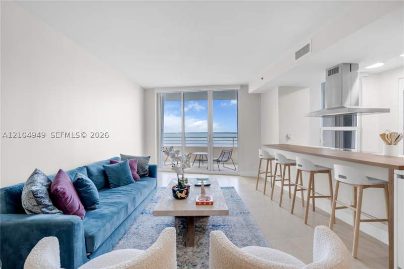 2 bedroom Condominium at 808 Brickell Key Dr 1006, Two Tequesta Point Condo, Miami — photo 3