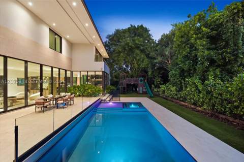 1202 NE 93rd St, Miami Shores FL - photo 6 of 92