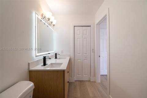 834 NW 115th St, Miami FL - photo 7 of 25