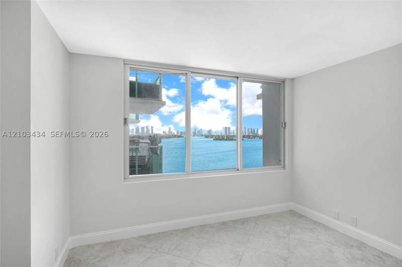 0 bedroom Condominium at 1000 West Ave 1121, Mirador 1000 Condo, Miami Beach — photo 5