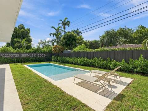8220 SW 62nd Ct, Miami FL - photo 9 of 59