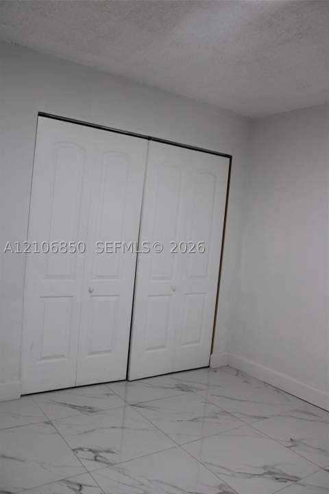 1055 W 77th St 308, Hialeah FL - photo 11 of 47