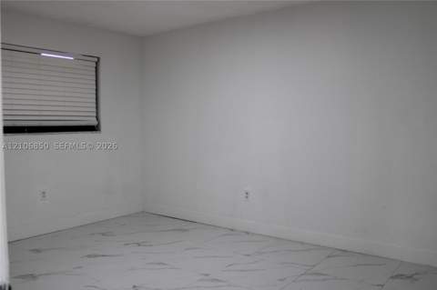 1055 W 77th St 308, Hialeah FL - photo 13 of 47