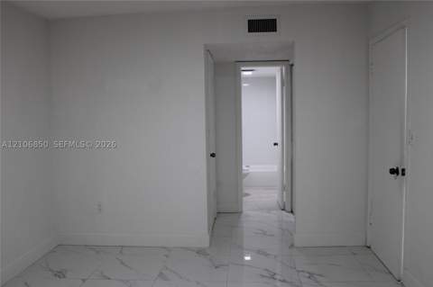 1055 W 77th St 308, Hialeah FL - photo 17 of 47