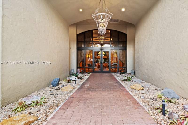 2 bedroom Condominium at 888 S Douglas Rd 602, Puerta De Palmas Condo, Coral Gables — photo 4