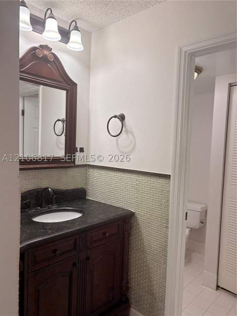 18850 NW 57th Ave 306, Hialeah FL - photo 11 of 19