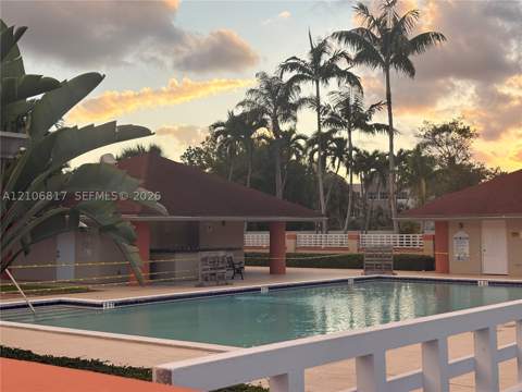 18850 NW 57th Ave 306, Hialeah FL - photo 19 of 19