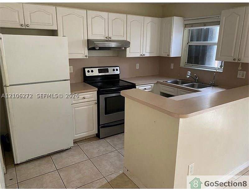 2 bedroom Townhouse at 7075 NW 173rd Dr 1404, Bonita Golf View Townvill, Hialeah — photo 3