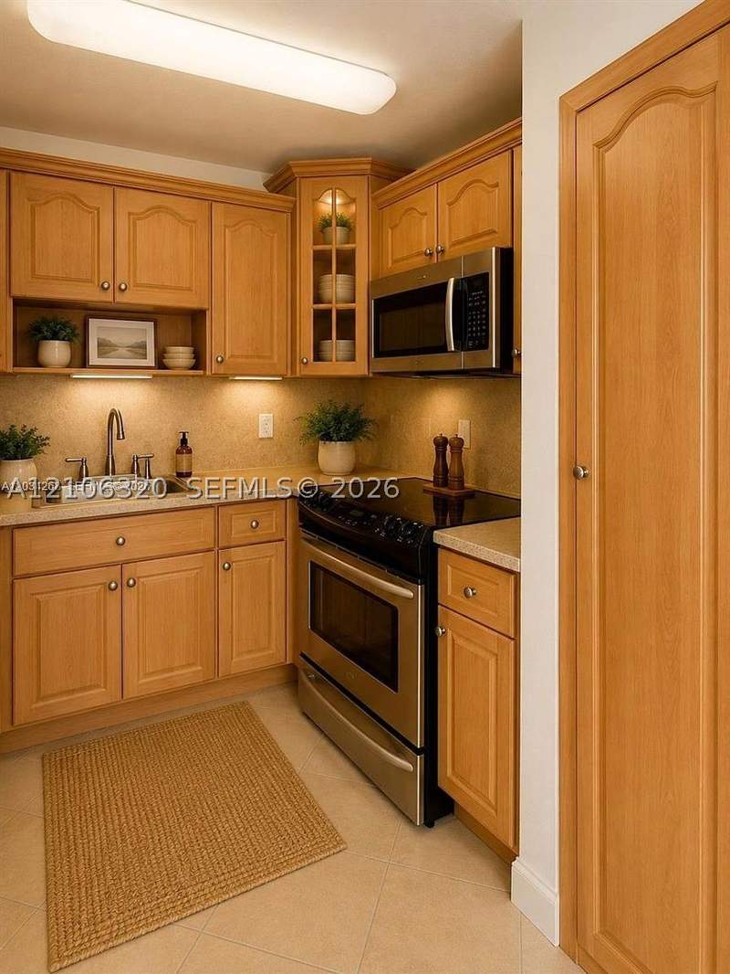 3 bedroom Condominium at 3041 W 76th St B-108, Villa Veranda Condo, Hialeah — photo 5