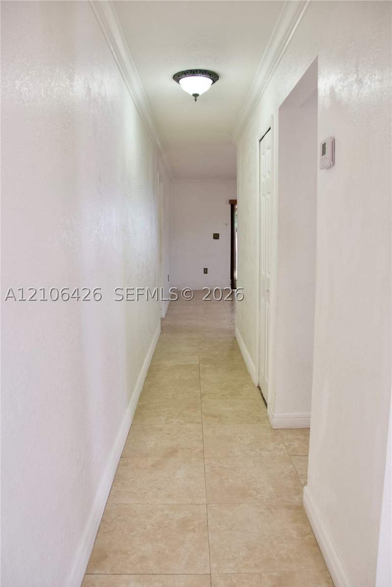 3 bedroom SingleFamilyResidence at 75 W 50th St, Ulelah, Hialeah — photo 5
