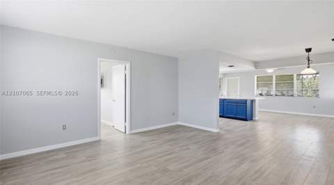 15405 SW 298th Ter, Homestead FL - photo 6 of 38