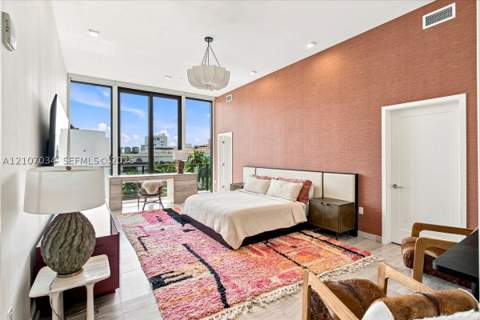 3581 E Glencoe St 605, Coconut Grove FL - photo 16 of 54