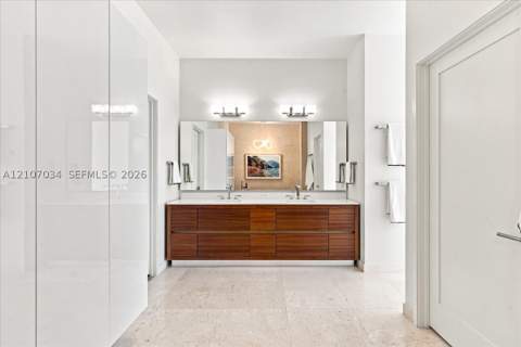 3581 E Glencoe St 605, Coconut Grove FL - photo 18 of 54