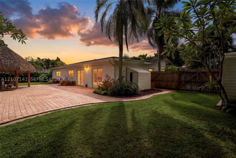 4 bedroom SingleFamilyResidence at 9761 SW 123rd St, Fleeman Estates, Miami — photo 3