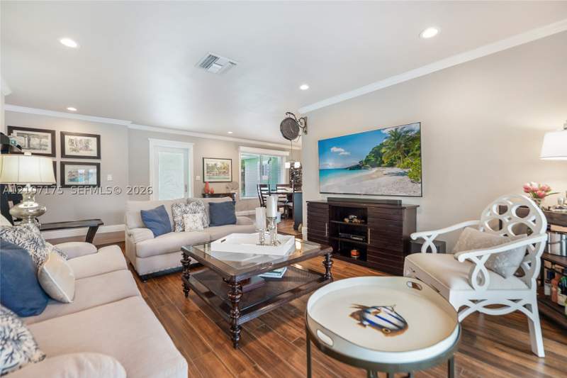 4 bedroom SingleFamilyResidence at 17550 SW 86th Ave, Malbrook, Palmetto Bay — photo 4