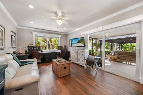 17550 SW 86th Ave, Palmetto Bay FL - photo 8 of 26