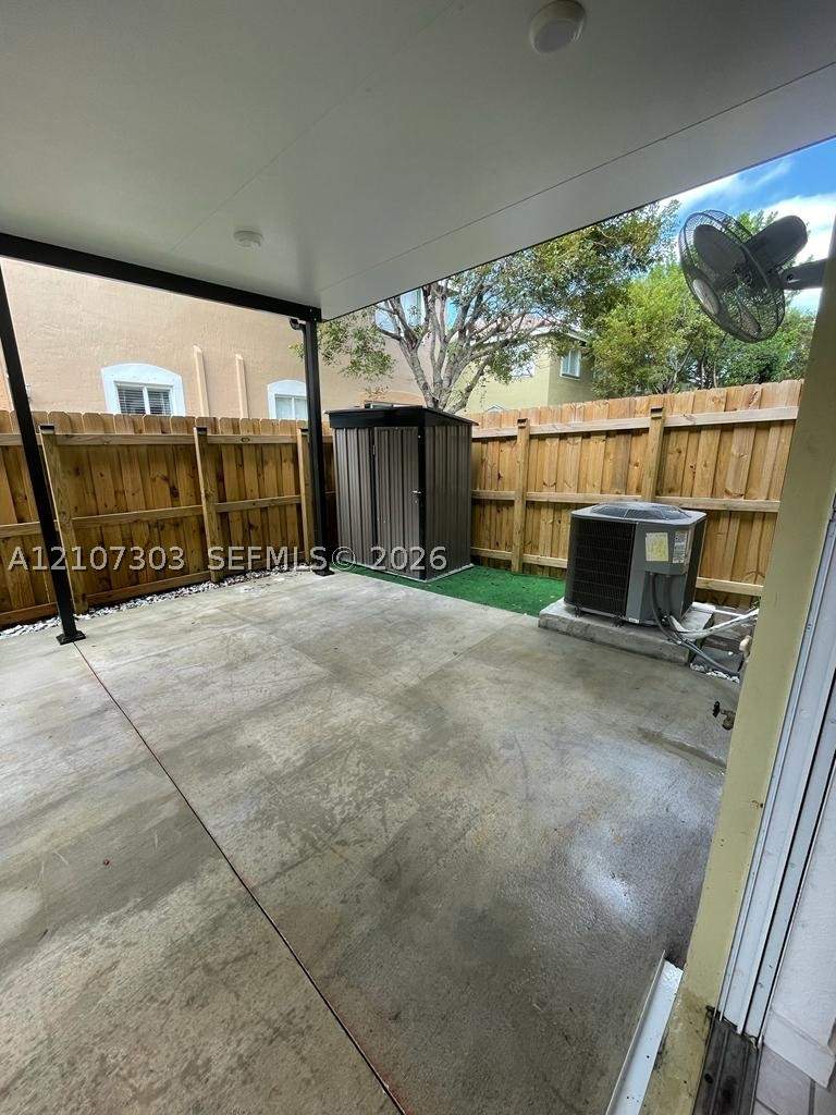 3 bedroom Townhouse at 1042 SE 23rd Ter, Towns At Seascape, Homestead — photo 3