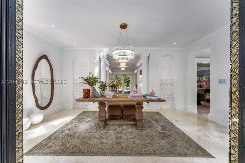 6 bedroom SingleFamilyResidence at 9400 Old Cutler Rd, Amd Pl Of Journeys End, Coral Gables — photo 5