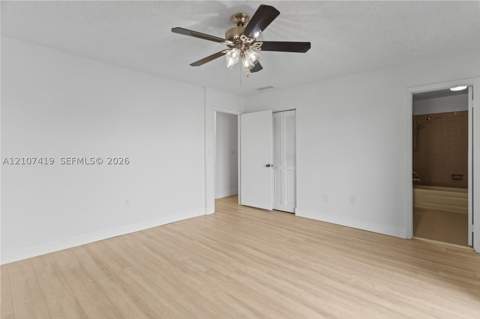 6745 NW 169th St 15F, Hialeah FL - photo 12 of 16