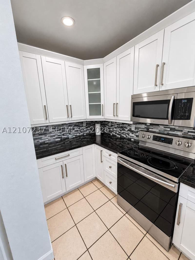 3 bedroom SingleFamilyResidence at 2529 NE 41st Ter, Meghans Place, Homestead — photo 4