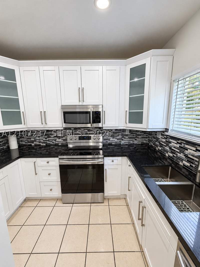 3 bedroom SingleFamilyResidence at 2529 NE 41st Ter, Meghans Place, Homestead — photo 5