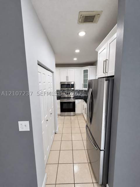 2529 NE 41st Ter, Homestead FL - photo 8 of 30