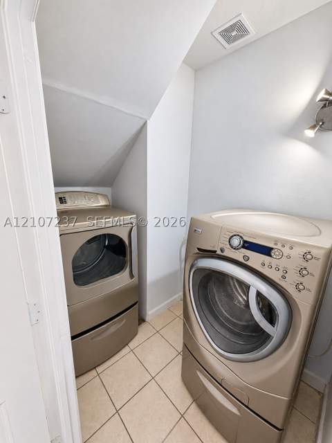 2529 NE 41st Ter, Homestead FL - photo 9 of 30