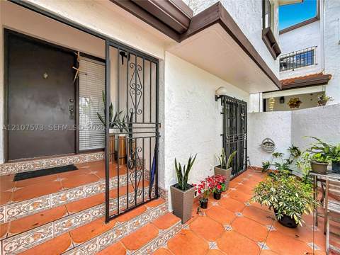 1291 SW 124th Ct 19-B, Miami FL - photo 6 of 35