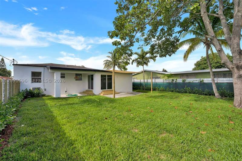 3 bedroom SingleFamilyResidence at 75 NW 117th St, La Paloma, Miami — photo 4