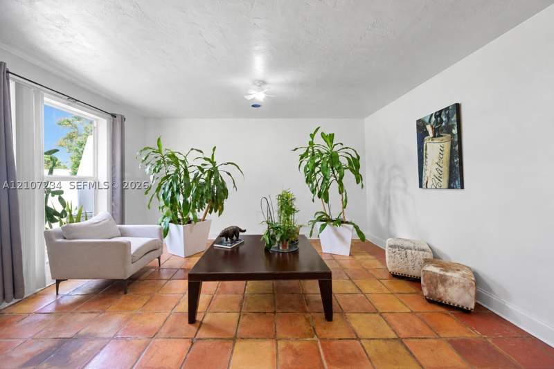 3 bedroom Townhouse at 13507 NE 24th Ct, Adlerama Estates 3rd Addn, North Miami — photo 3