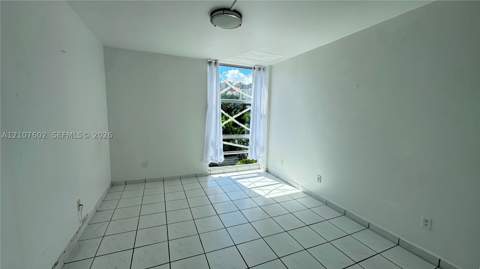 210 172nd St 542, Sunny Isles Beach FL - photo 10 of 19