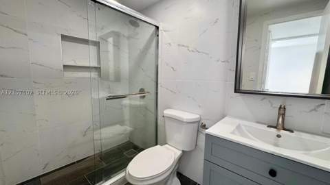 210 172nd St 542, Sunny Isles Beach FL - photo 11 of 19