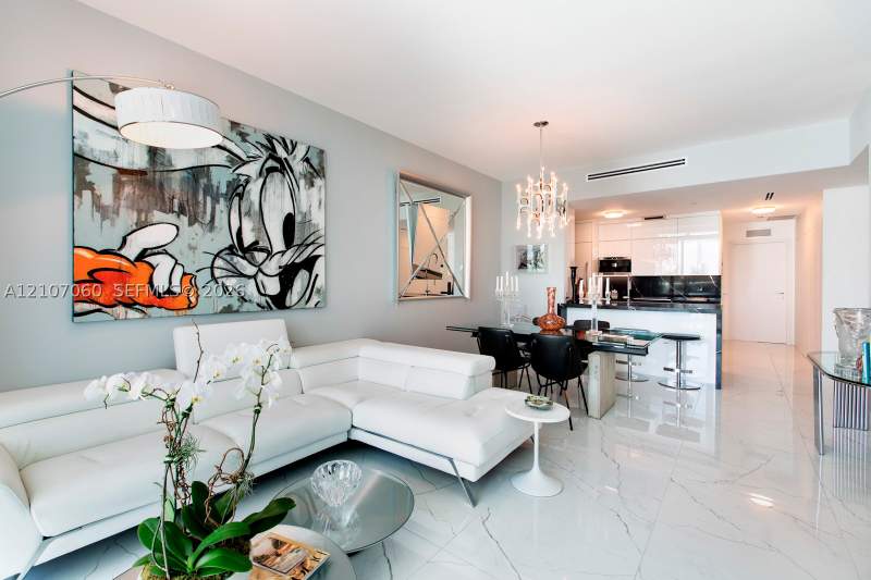 1 bedroom Condominium at 50 S Pointe Dr 610, Continuum On South Beach, Miami Beach — photo 5