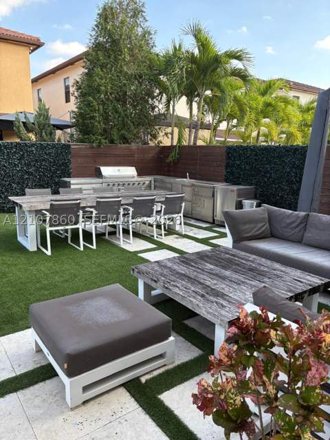 8925 NW 99th Ct, Doral FL - photo 22 of 36