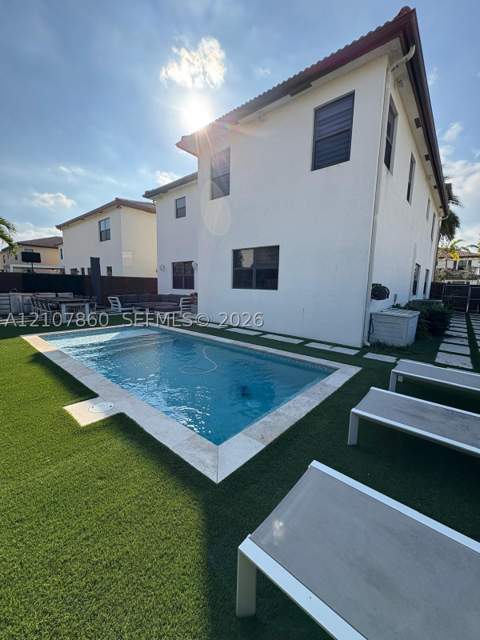 8925 NW 99th Ct, Doral FL - photo 24 of 36