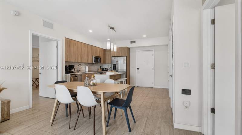 2 bedroom Condominium at 3900 Biscayne Blvd S-320, Quadro Condo, Miami — photo 5