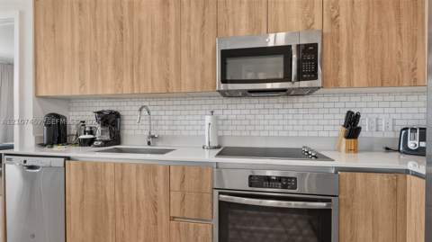 3900 Biscayne Blvd S-320, Miami FL - photo 7 of 36