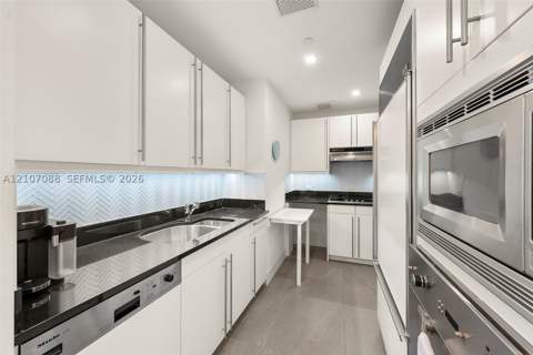 1425 Brickell Ave 51D, Miami FL - photo 6 of 43