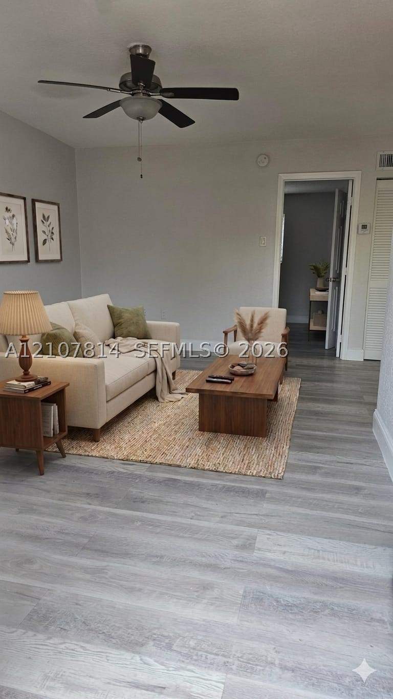 1 bedroom Condominium at 3800 SW 102nd Ave 221, Bird Road Condo, Miami — photo 2