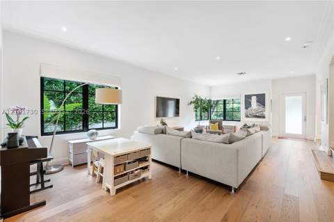435 W 51st St, Miami Beach FL - photo 7 of 45