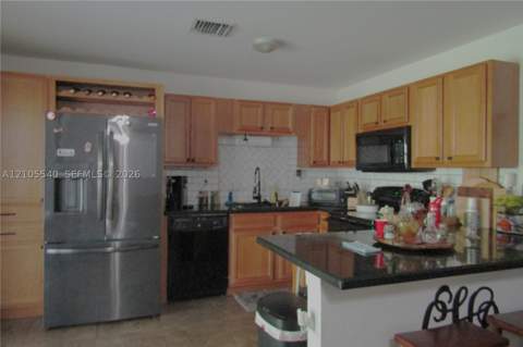 21935 SW 102nd Ave, Cutler Bay FL - photo 6 of 30