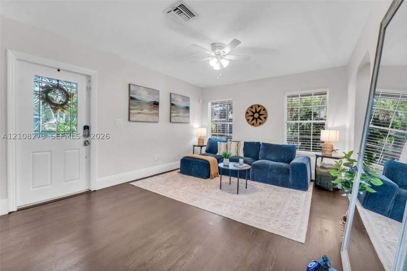 3 bedroom SingleFamilyResidence at 11721 SW 119th Ter, Towngate South Sec 3, Miami — photo 3