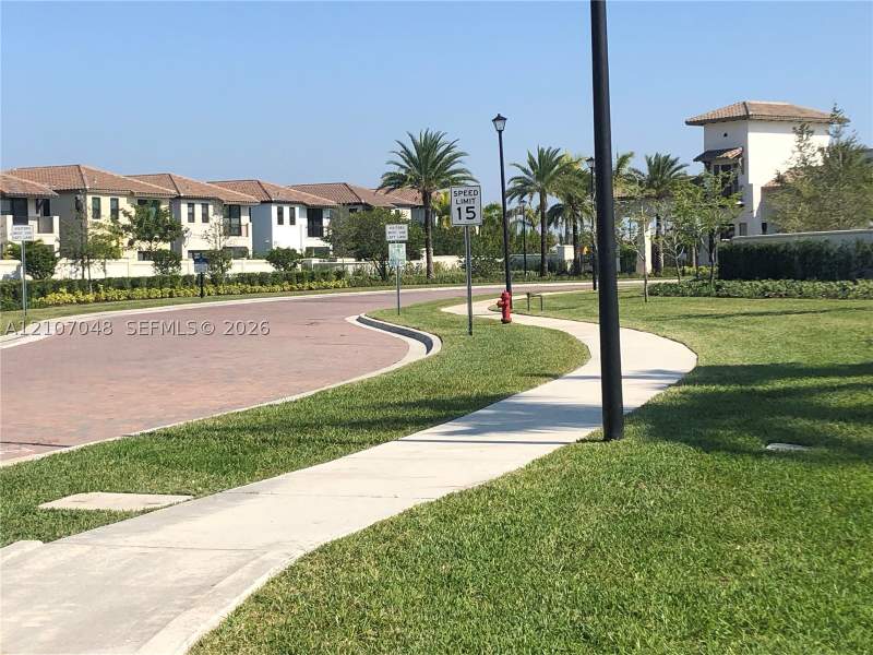 3 bedroom Villa at 9333 W 33rd Lane 9333, Bonterra, Hialeah Gardens — photo 3