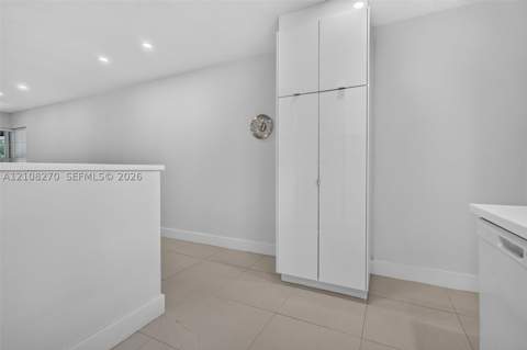 1125 99th St 12, Bay Harbor Islands FL - photo 11 of 43