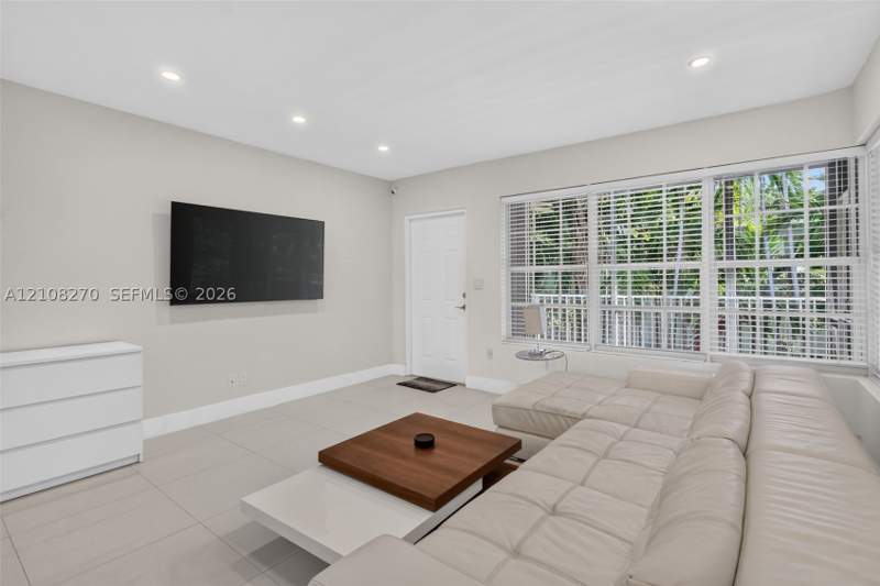 2 bedroom Condominium at 1125 99th St 12, Rex Gardens Condo, Bay Harbor Islands — photo 3