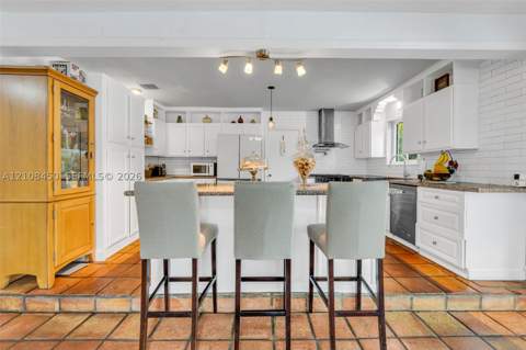 15015 NE 7th Ct, Miami FL - photo 18 of 63