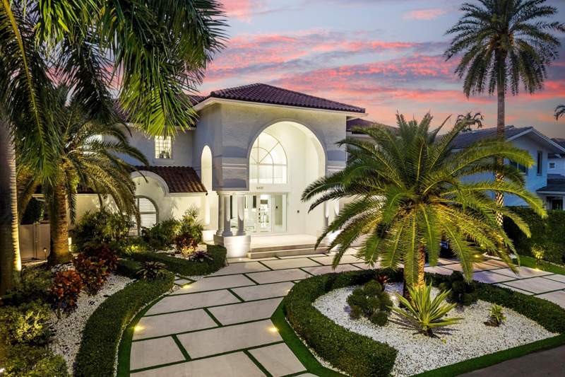 5 bedroom SingleFamilyResidence at 16430 NE 30th Avenue, Eastern Shores, North Miami Beach — photo 3