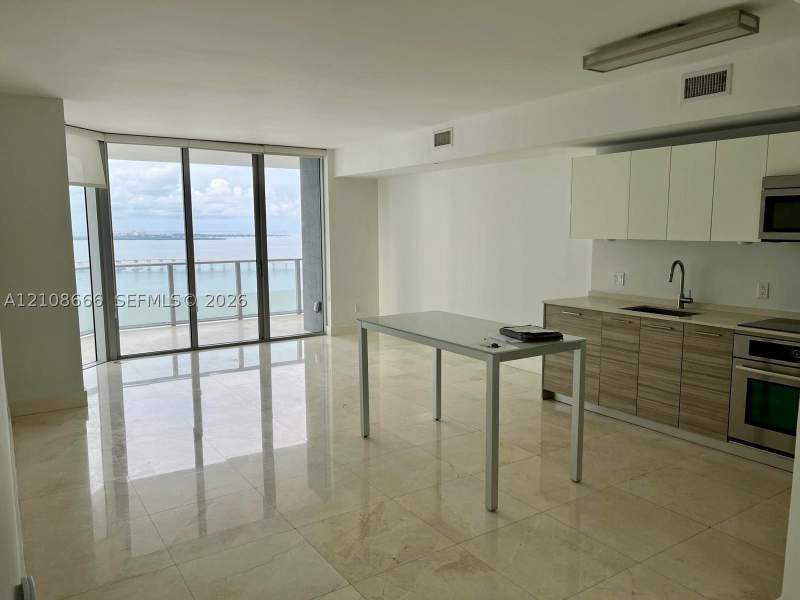 3 bedroom Condominium at 1300 Brickell Bay Dr 3506, Brickellhouse Condo, Miami — photo 2