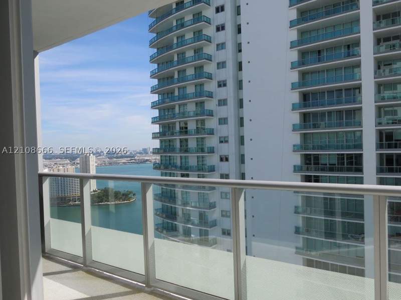 3 bedroom Condominium at 1300 Brickell Bay Dr 3506, Brickellhouse Condo, Miami — photo 3